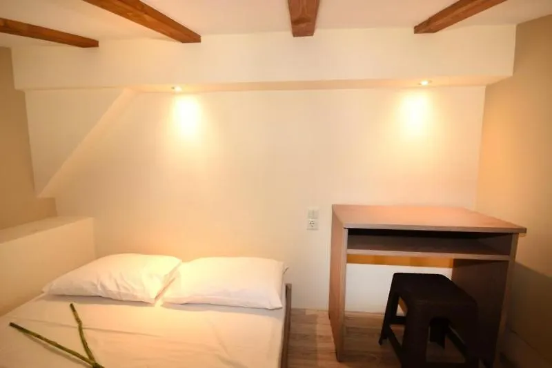 House Sinapis Aparthotel Sarti